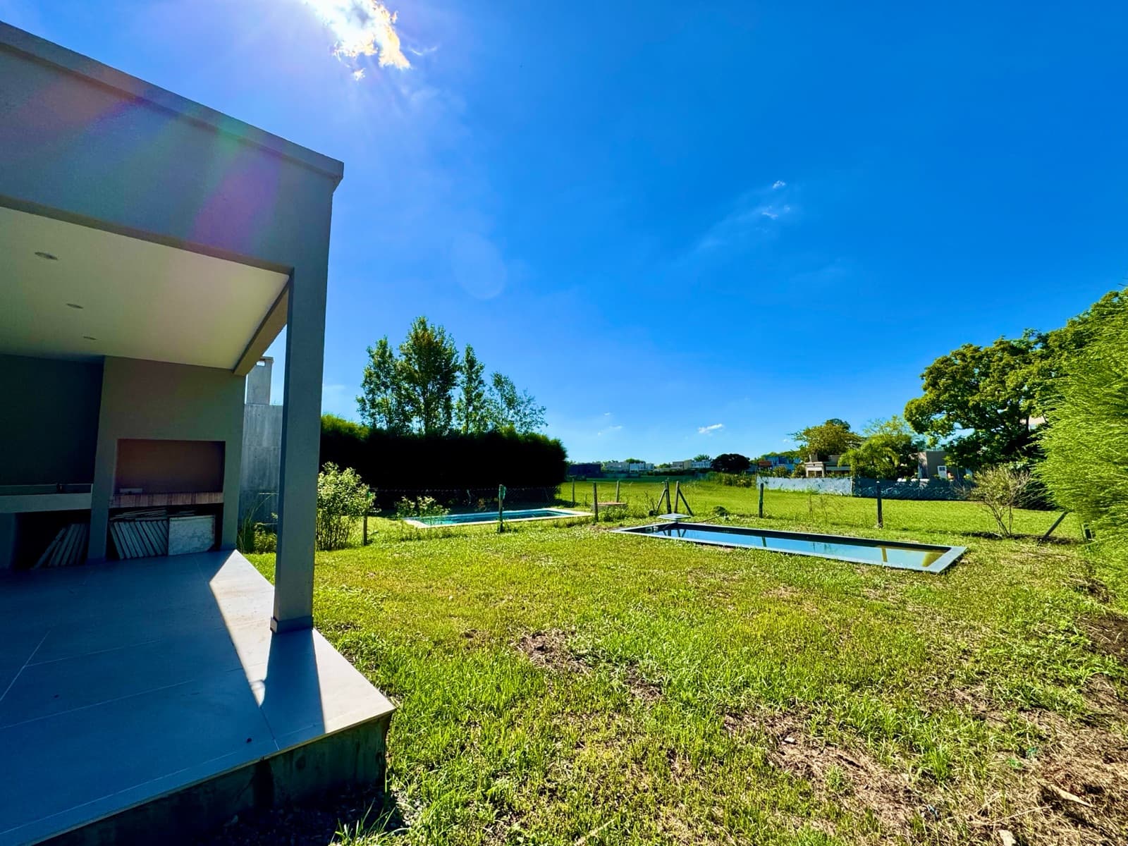 Beautiful brand-new home in Santa Elena - Pilar del Este!