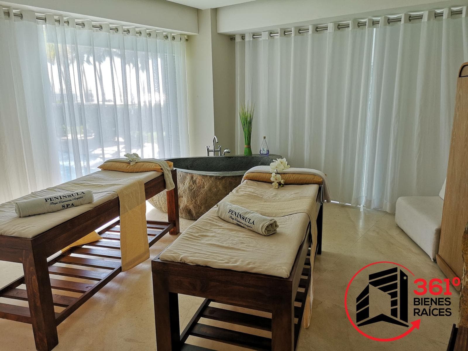 For Sale: Acapulco Diamante Peninsula, 3-Bedroom Torre Playa