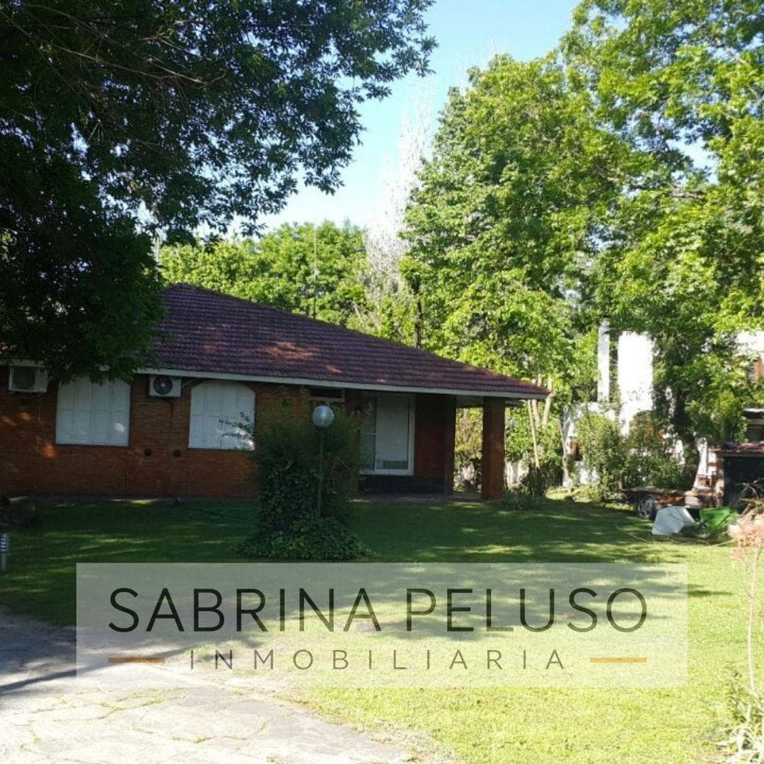 HOUSE FOR SALE IN MERLO