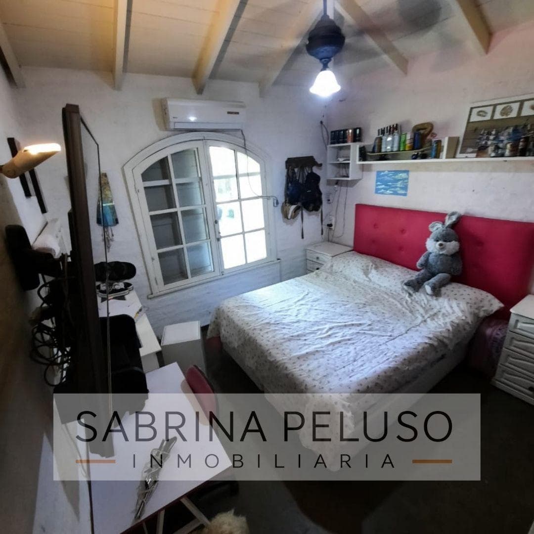 HOUSE FOR SALE IN MERLO
