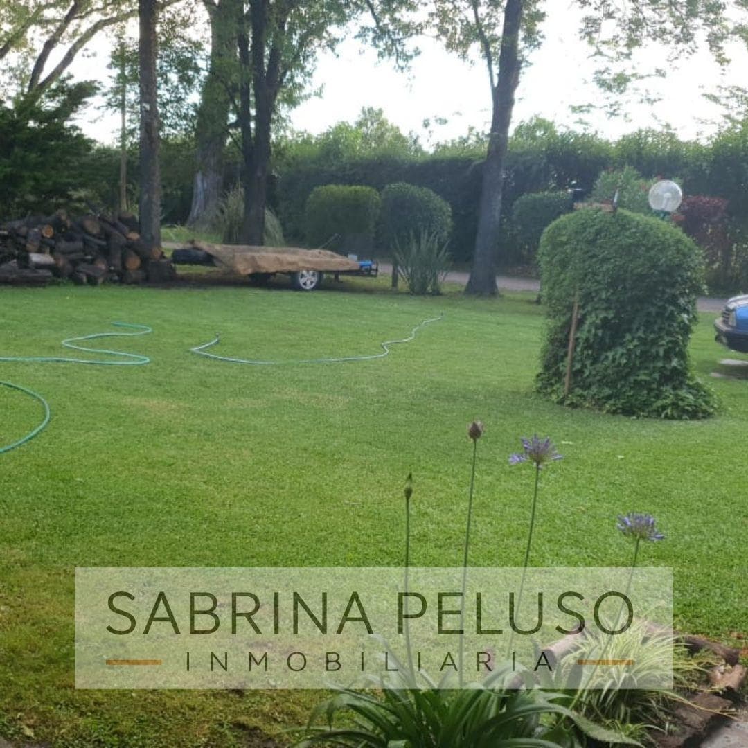 HOUSE FOR SALE IN MERLO