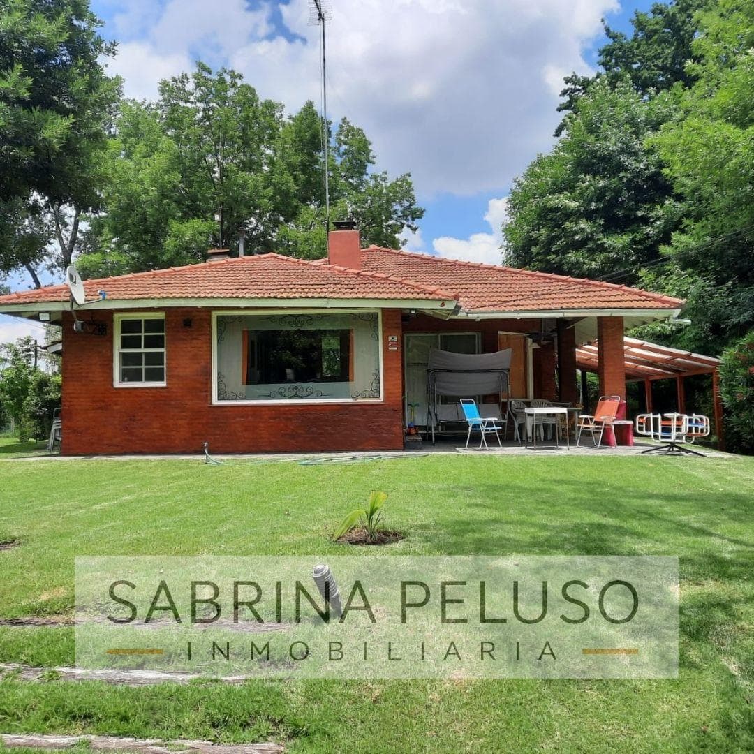 HOUSE FOR SALE IN MERLO