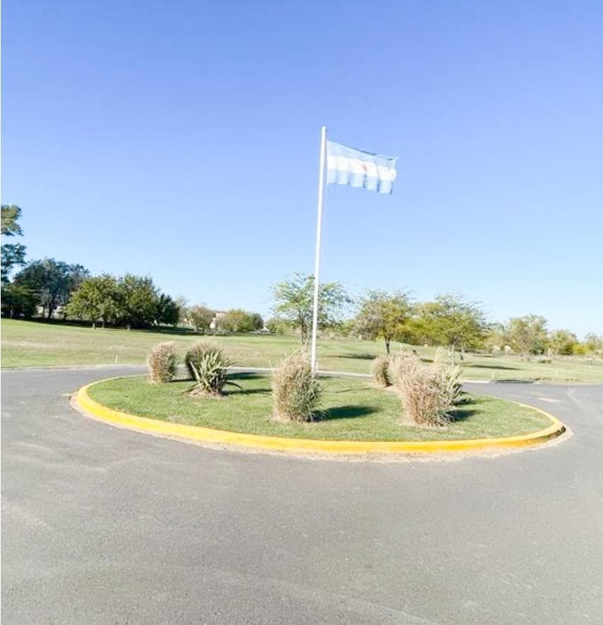 Waterfront lot for sale. Area 6. San Sebastian Neighborhood