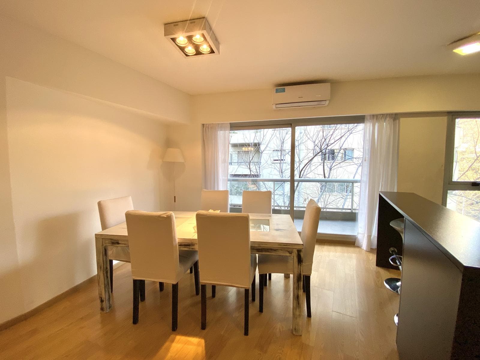 Excellent 2-room apartment in downtown Buenos Aires, Argentina