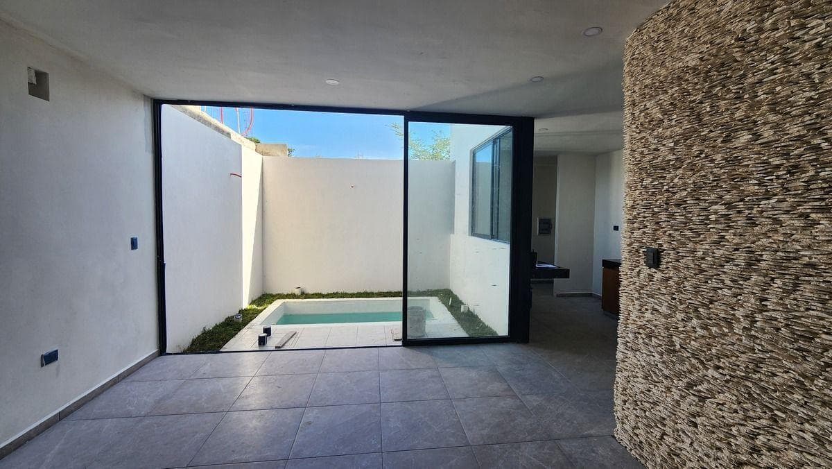 Townhouse north of Mérida, Temozón Norte