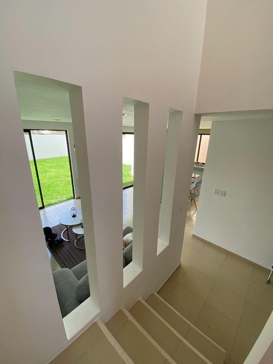 House north of Mérida, in Conkal. Private with amenities