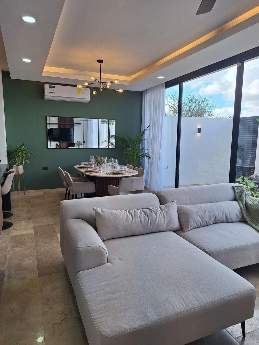 House north of Mérida in Cholul, Smart Home in a gated community