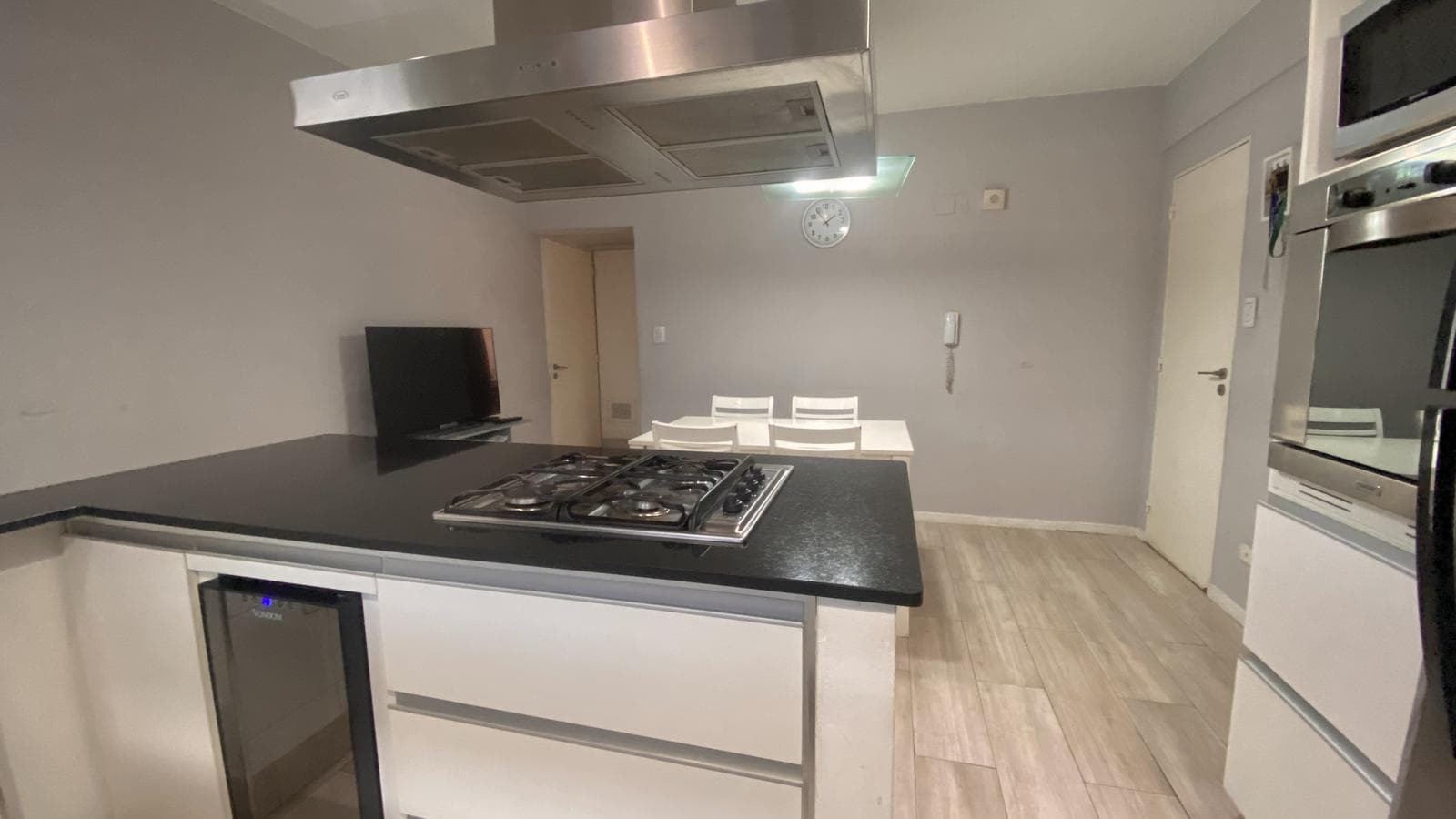 For Sale: Renovated Apartment, 3-Bedroom Suite, with Parking Space. Downtown
