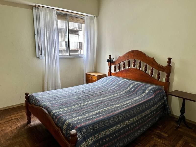 2-Room Apartment for Sale in Mar del Plata, Facing the Street, with a Balcony and Separate Kitchen