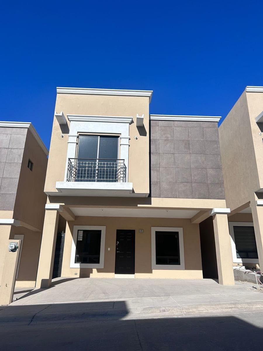 House for sale in Altaria Residencial