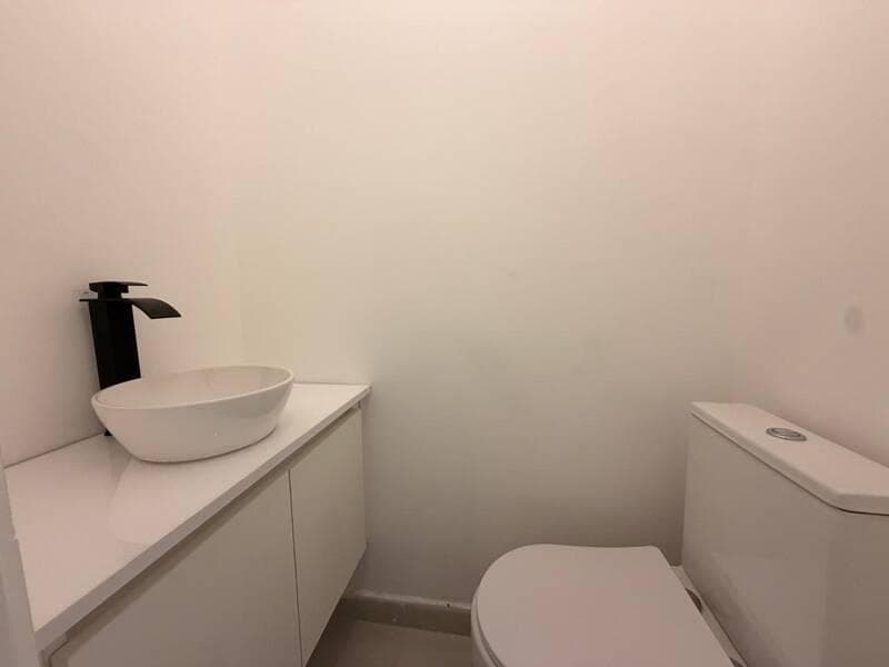 3-Room Apartment for Sale in Mar del Plata on the Street—Renovated to Look Like New, with a Balcony