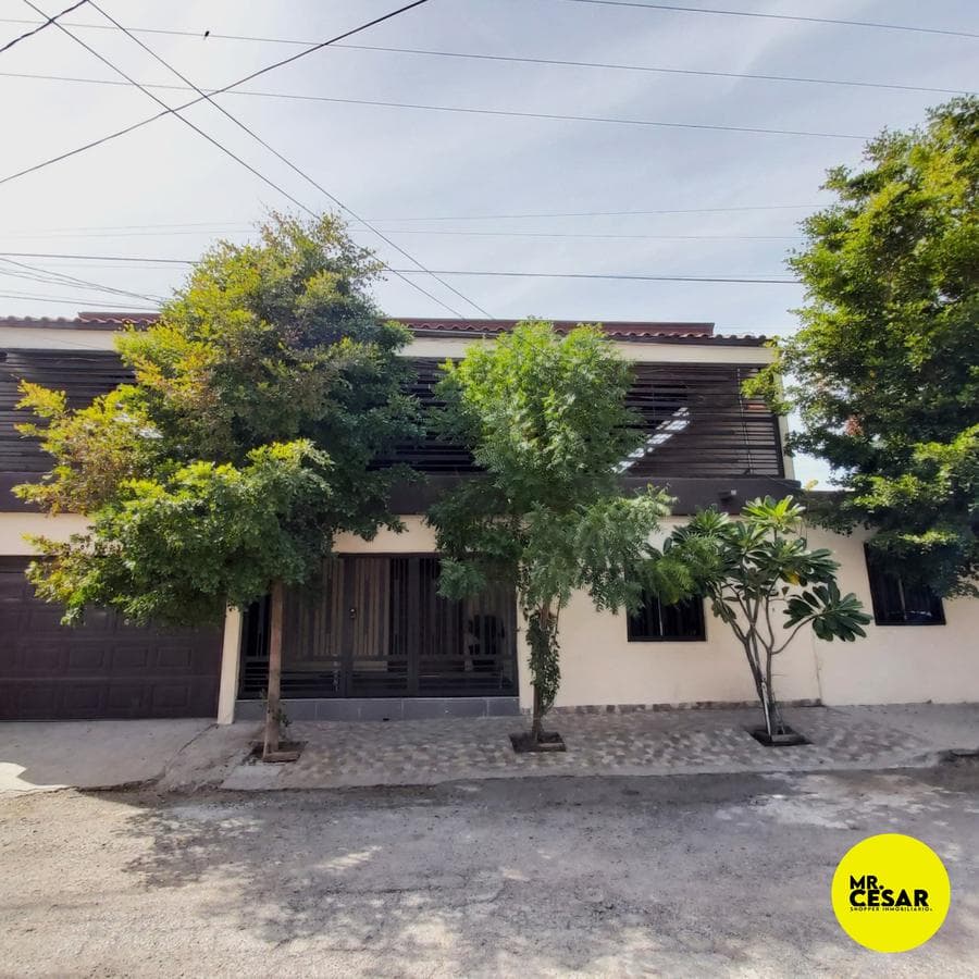 House for Sale in Colonia Olivares in Hermosillo, Son.