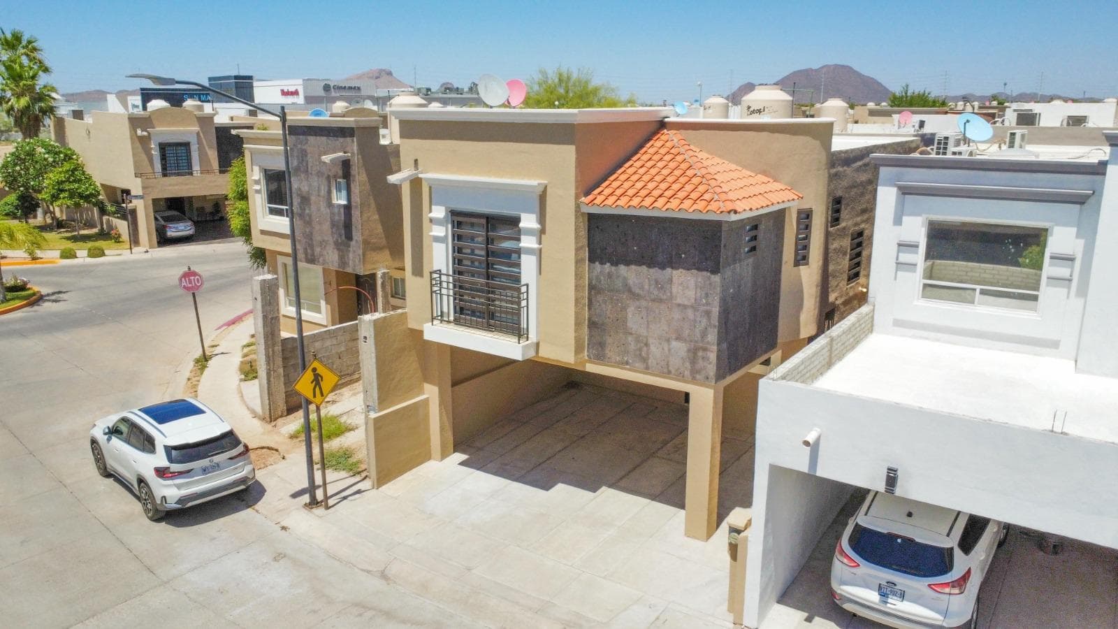 House for Sale in La Cima Residencial II (Gated Community with Pool)