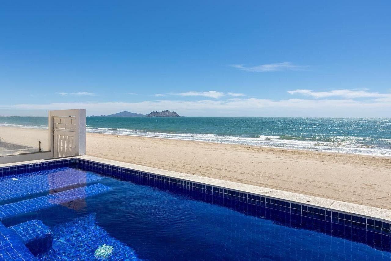 House for Sale in Kino, Sonora, on the Beachfront