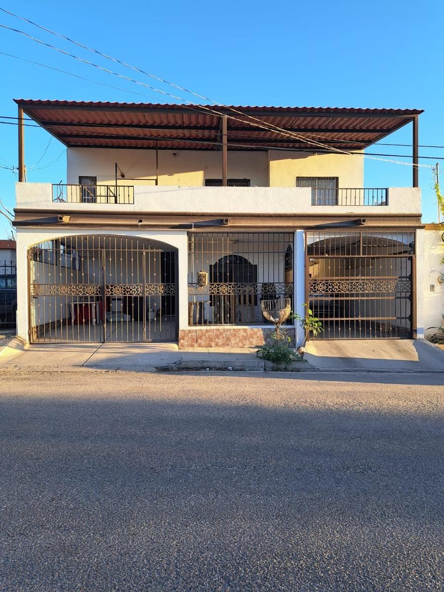 House for sale in Lomas de Madrid, north of the city