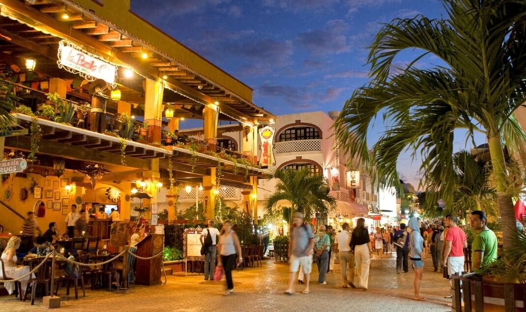 Land for Sale in Playa del Carmen at Calle 28 and Avenida 40 - Develop Big in the Riviera Maya