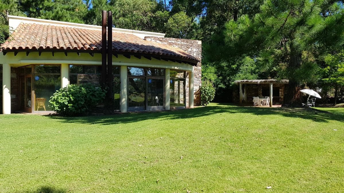 House in Solanas - Punta Ballena, Uruguay