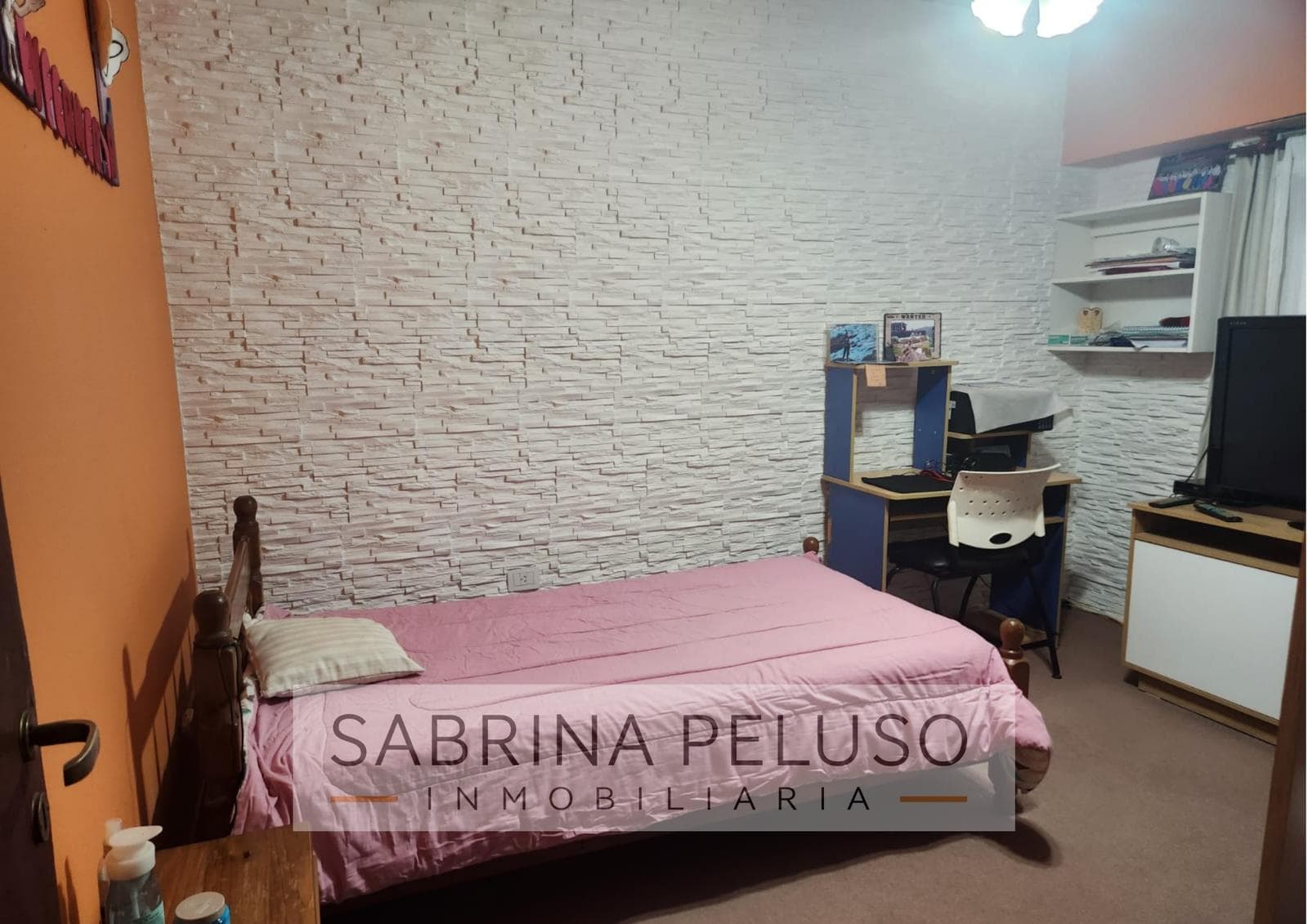 House for Sale in Moreno