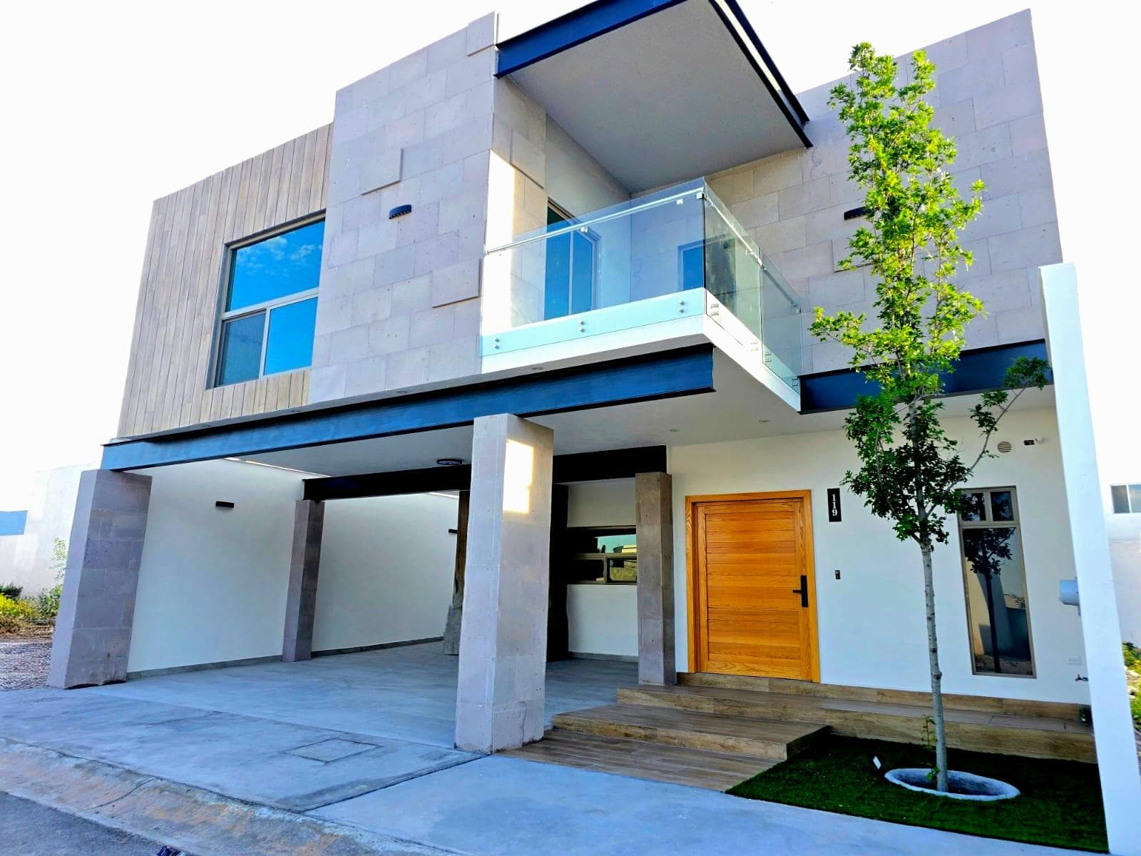 House for Sale in North Saltillo, Habita Ii