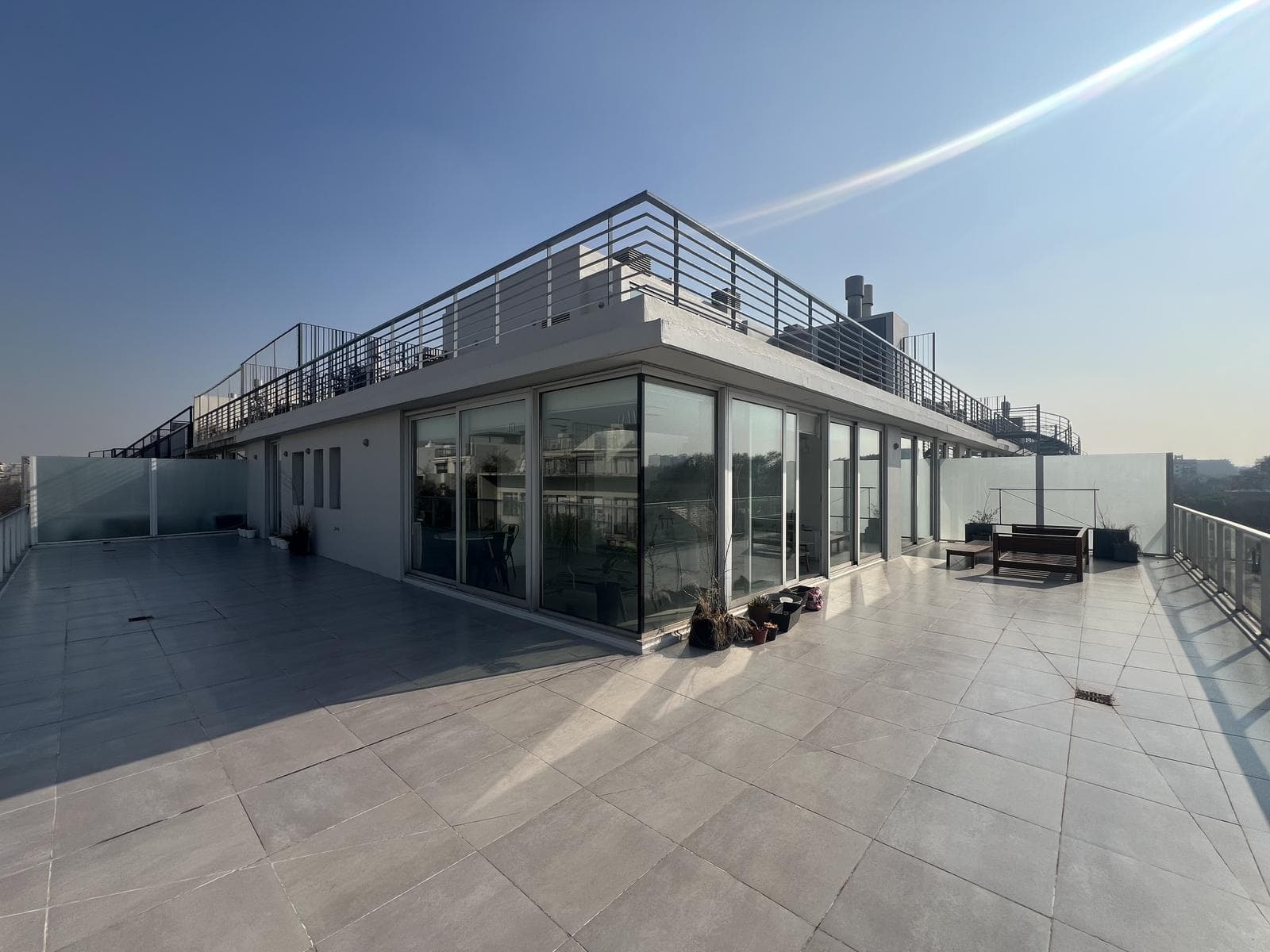 Spectacular Apartment! Super Bright!!
