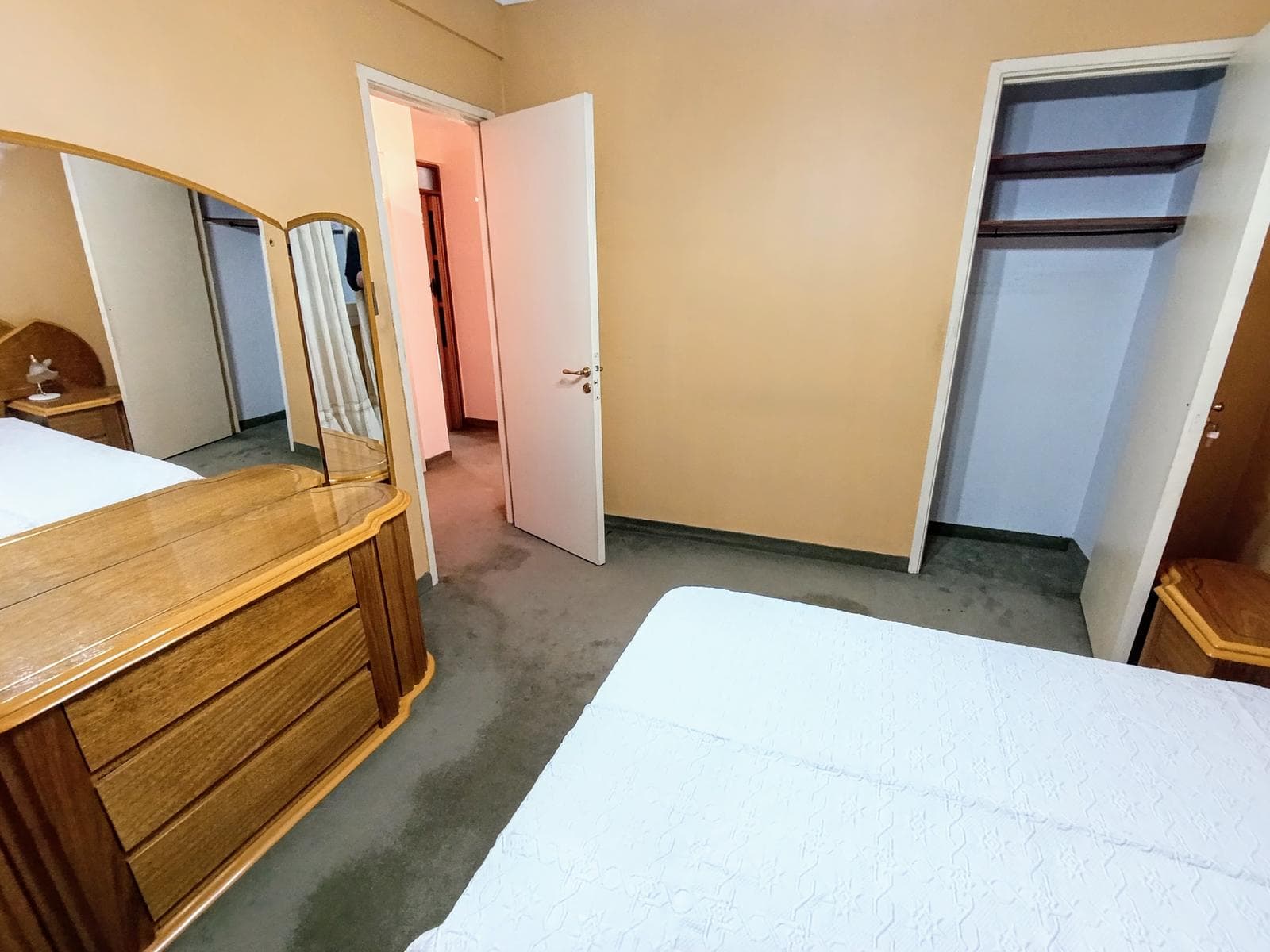 Departamento en Venta de 3 ambientes en Barracas, amoblado Luminoso y ventilado !!