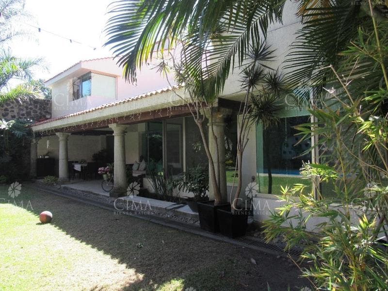 VENTA CASA FRACCIONAMIENTO CON VIGILANCIA - V335