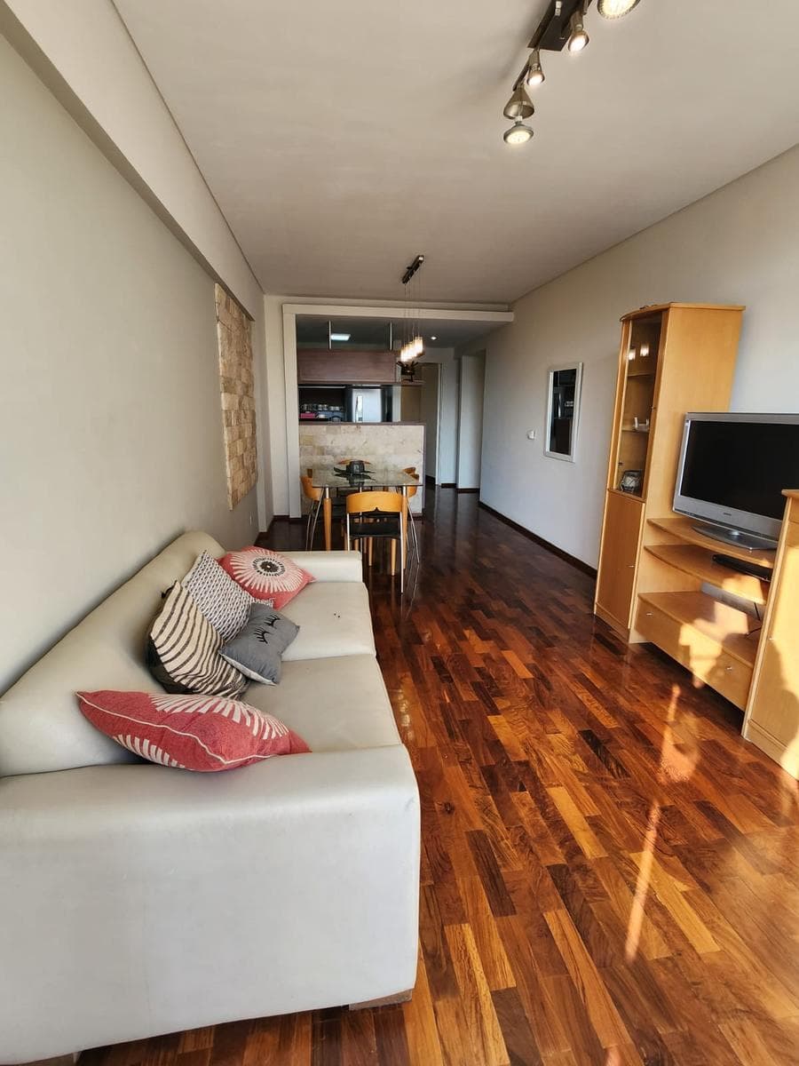 2-bedroom apartment in Palermo with a street-facing view. Master suite with a balcony and terrace. Amenities!!