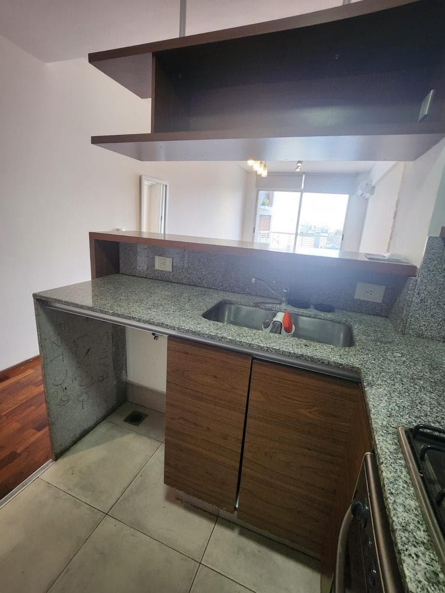 2-bedroom apartment in Palermo with a street-facing view. Master suite with a terrace balcony. Amenities!!