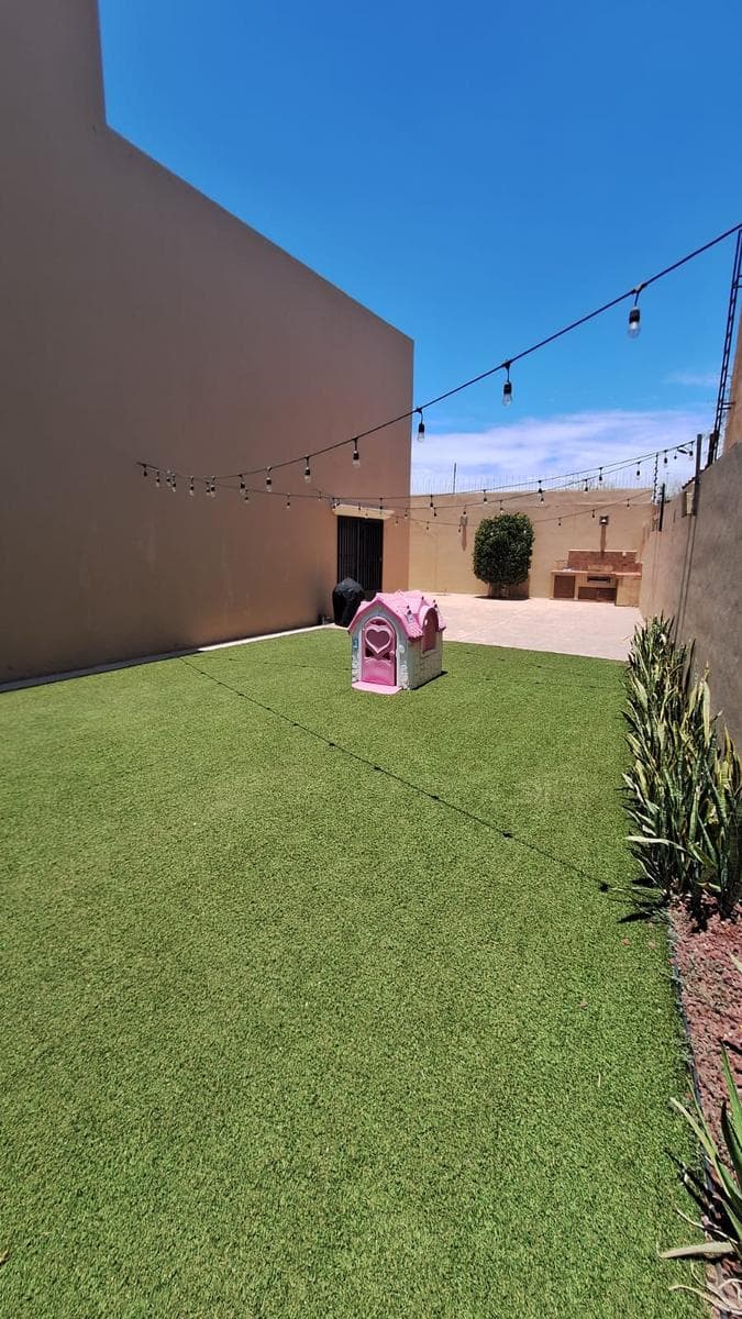 House for sale in El Conquistador with a large plot of land