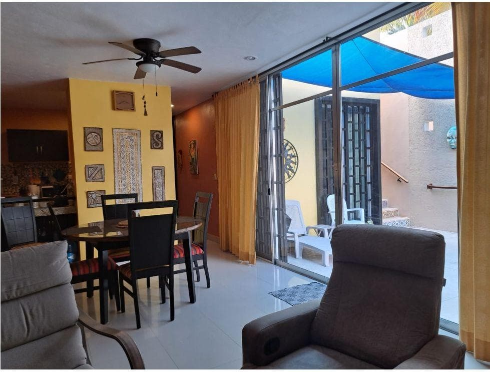 Beach Bargain Bungalow Move-in-Ready in Chicxulub Puerto