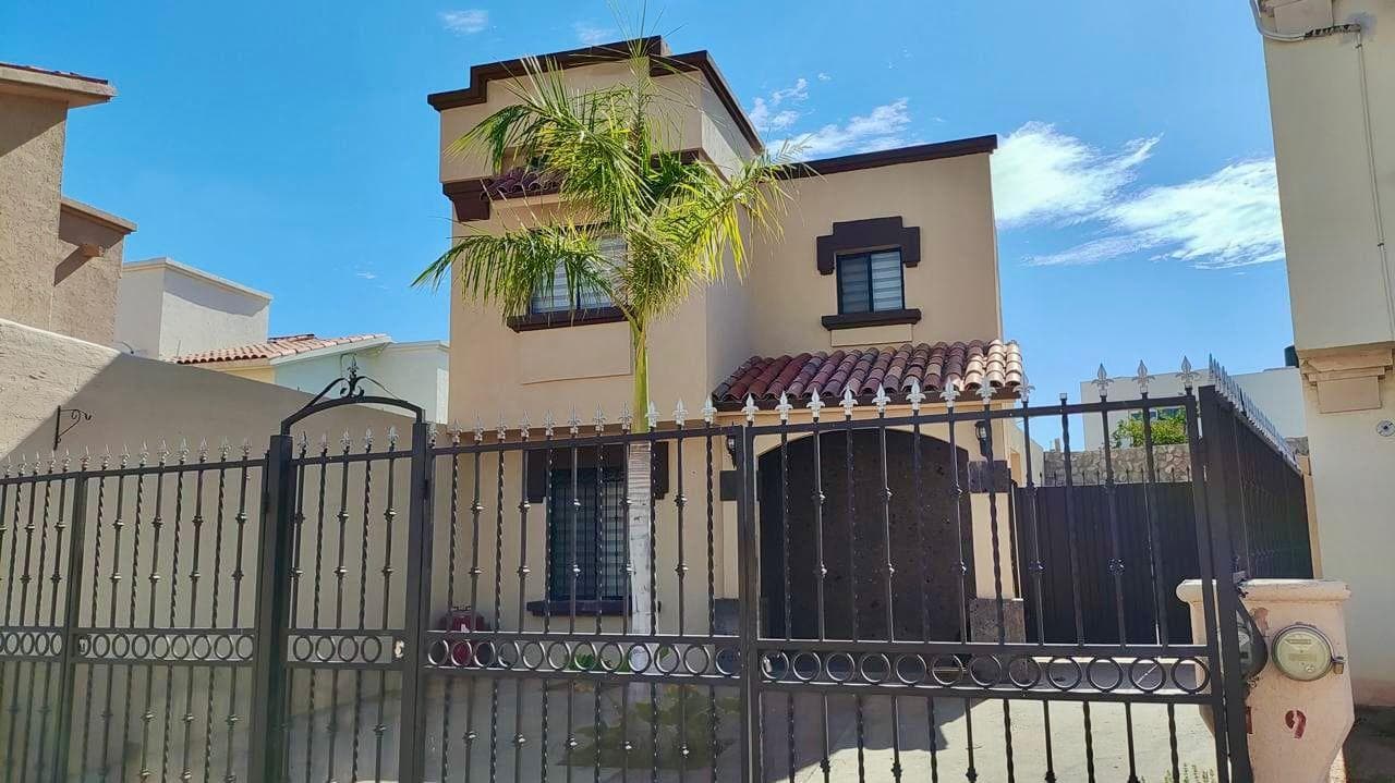House for Sale in Puerta Real, Second Phase