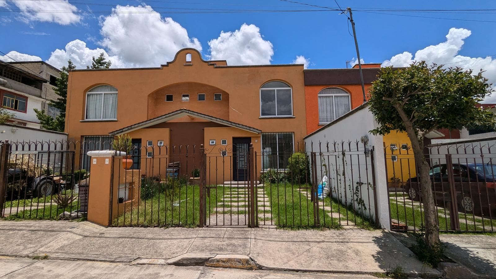 HOUSE FOR SALE IN SAN FELIPE TLALMIMILOLPAN