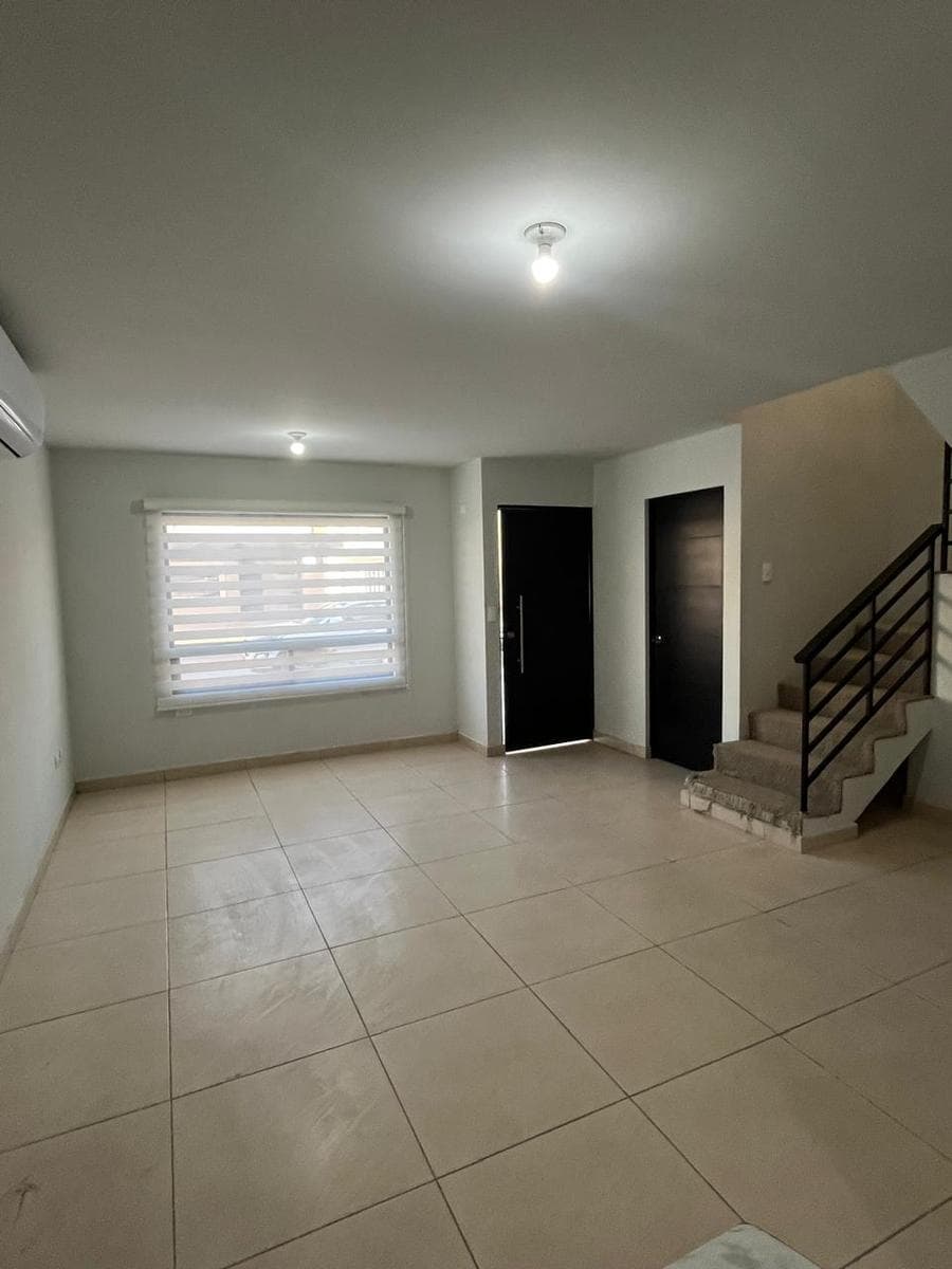 Furnished house for rent in Cerrada Altaria