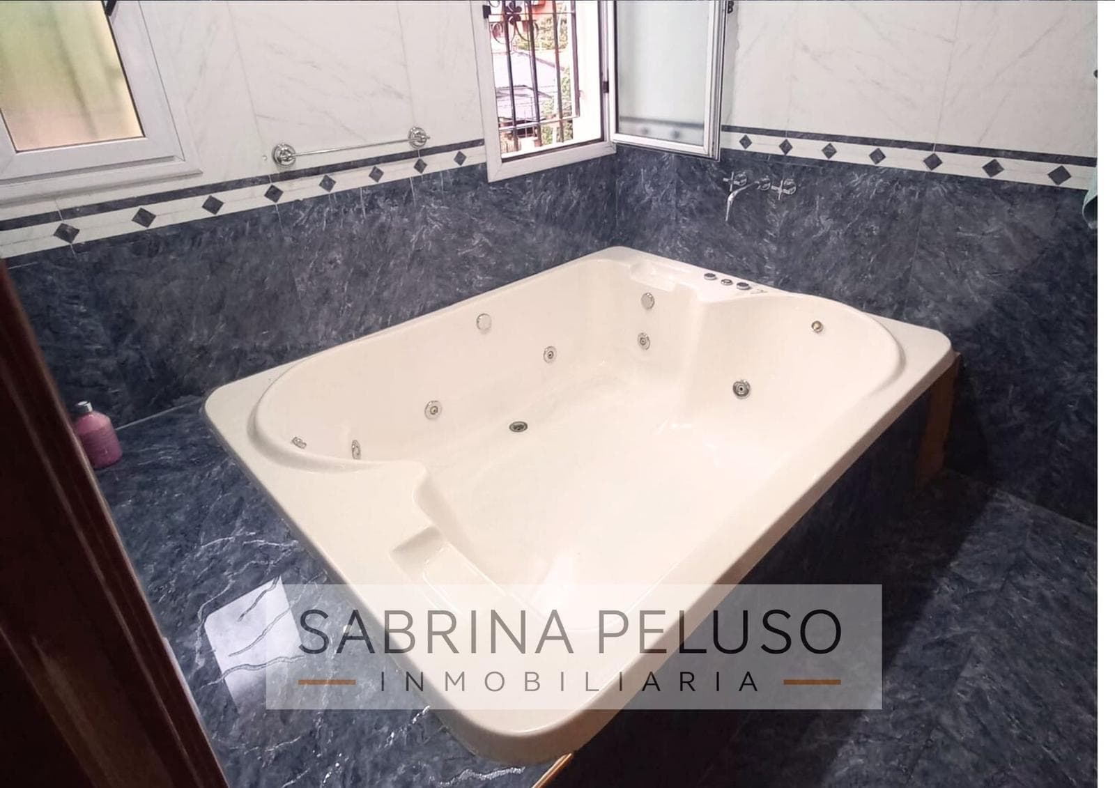 House for Sale in Castelar Norte