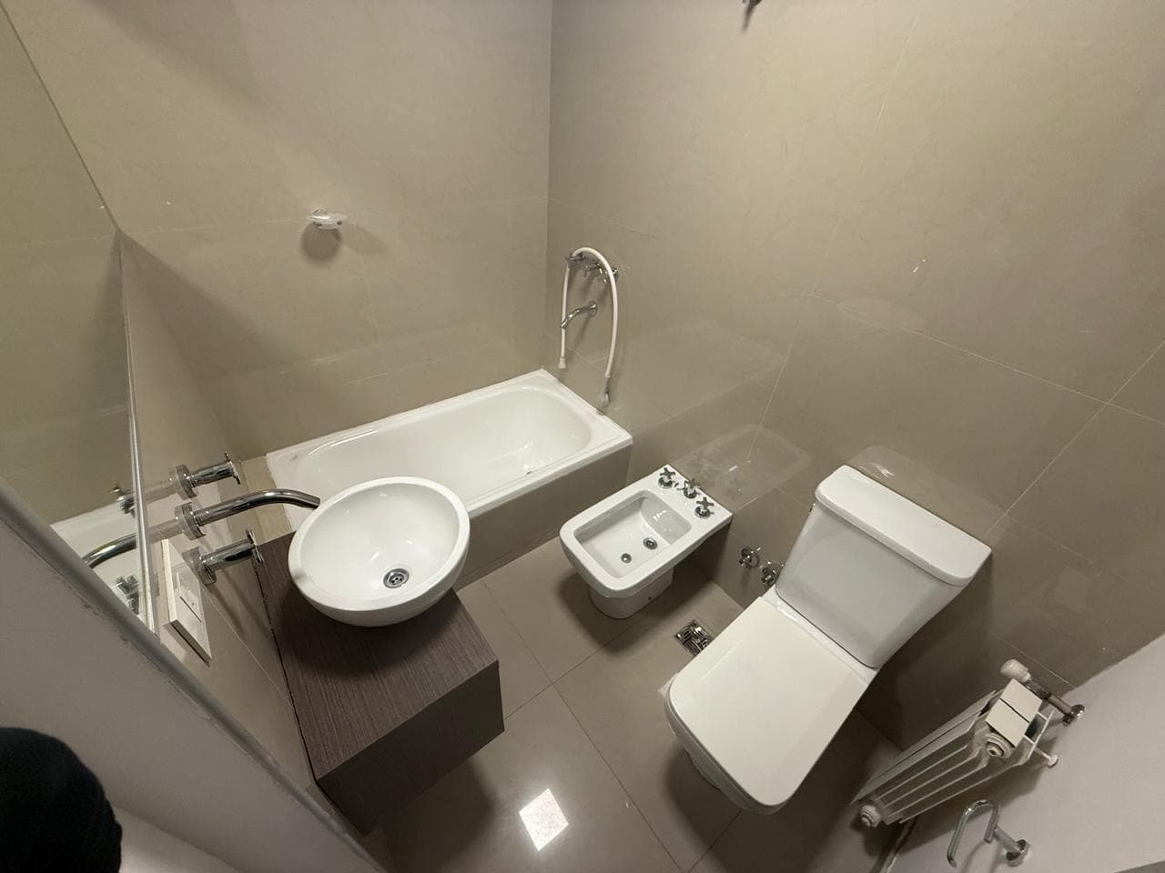 2-ROOM APARTMENT FOR SALE IN THE SENSUM CONDOMINIUM, QUILMES