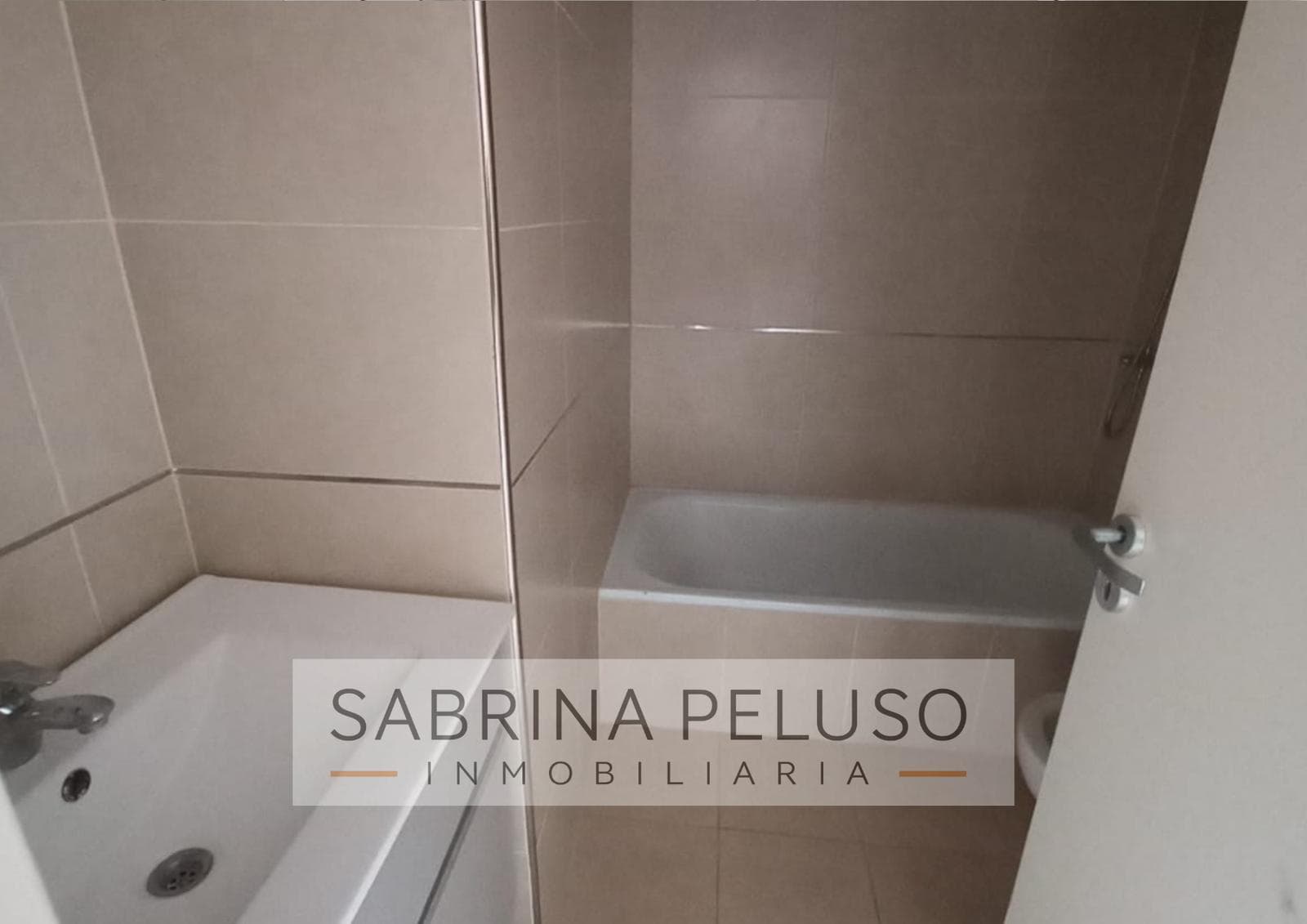 Apartment for Sale in Moreno