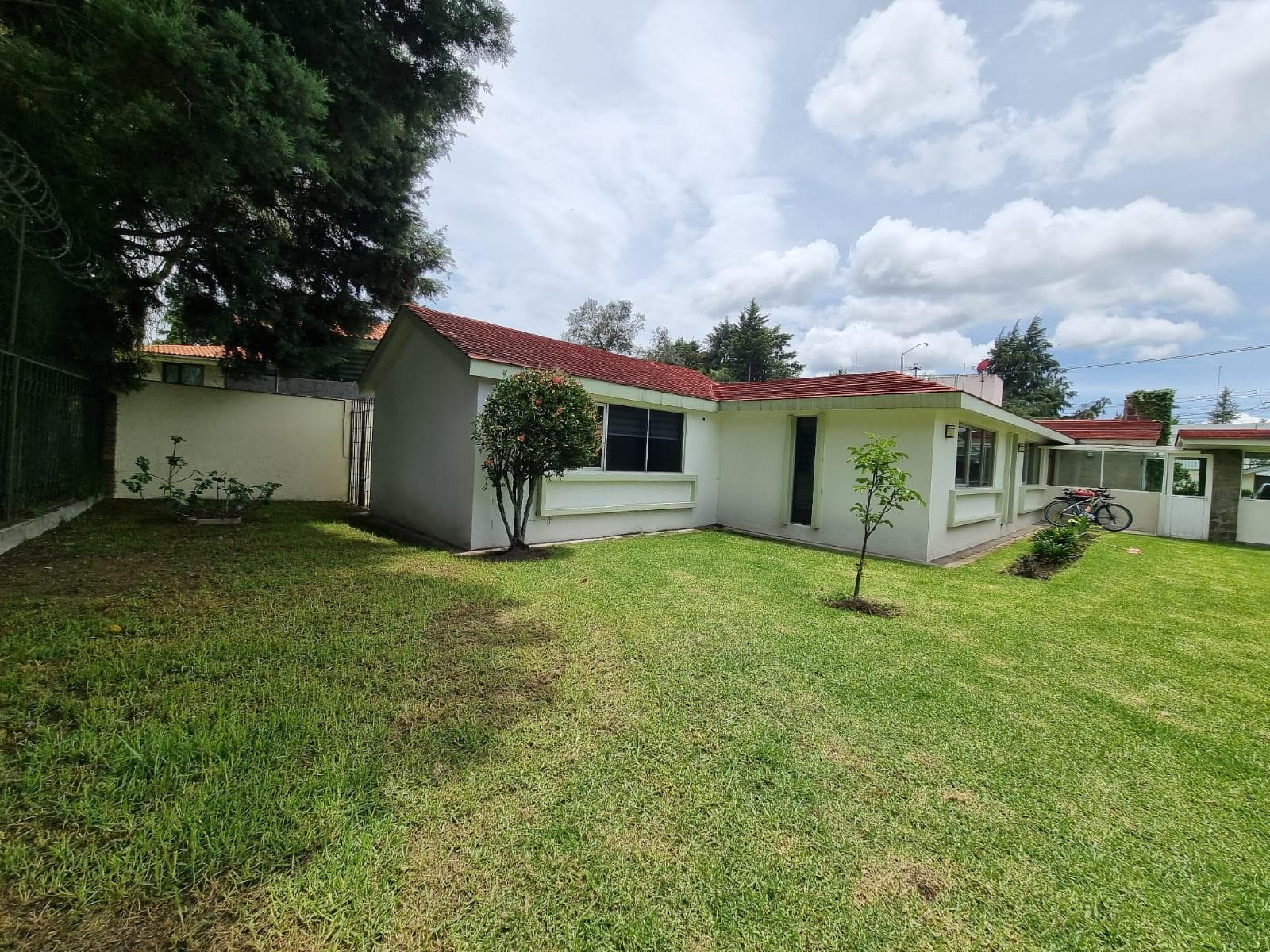 ONE-STORY HOUSE FOR SALE AT THE SAN CARLOS GOLF CLUB