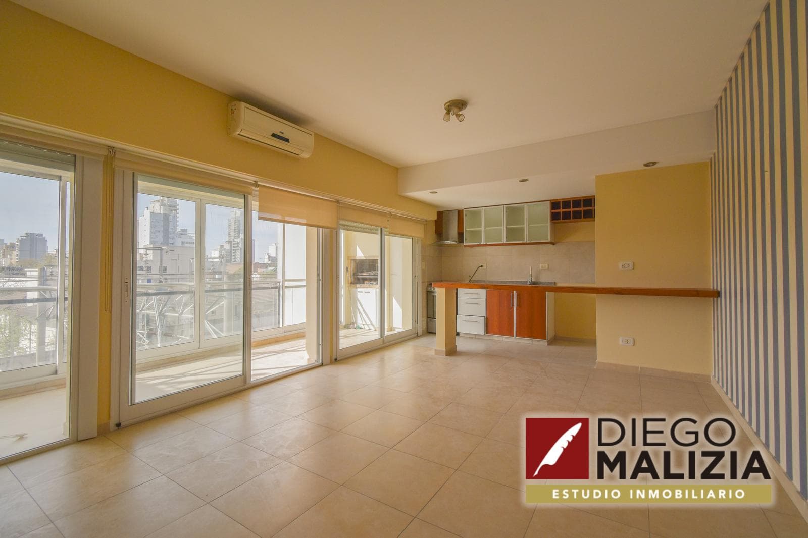 3-room apartment for sale with a barbecue and garage, Banfield