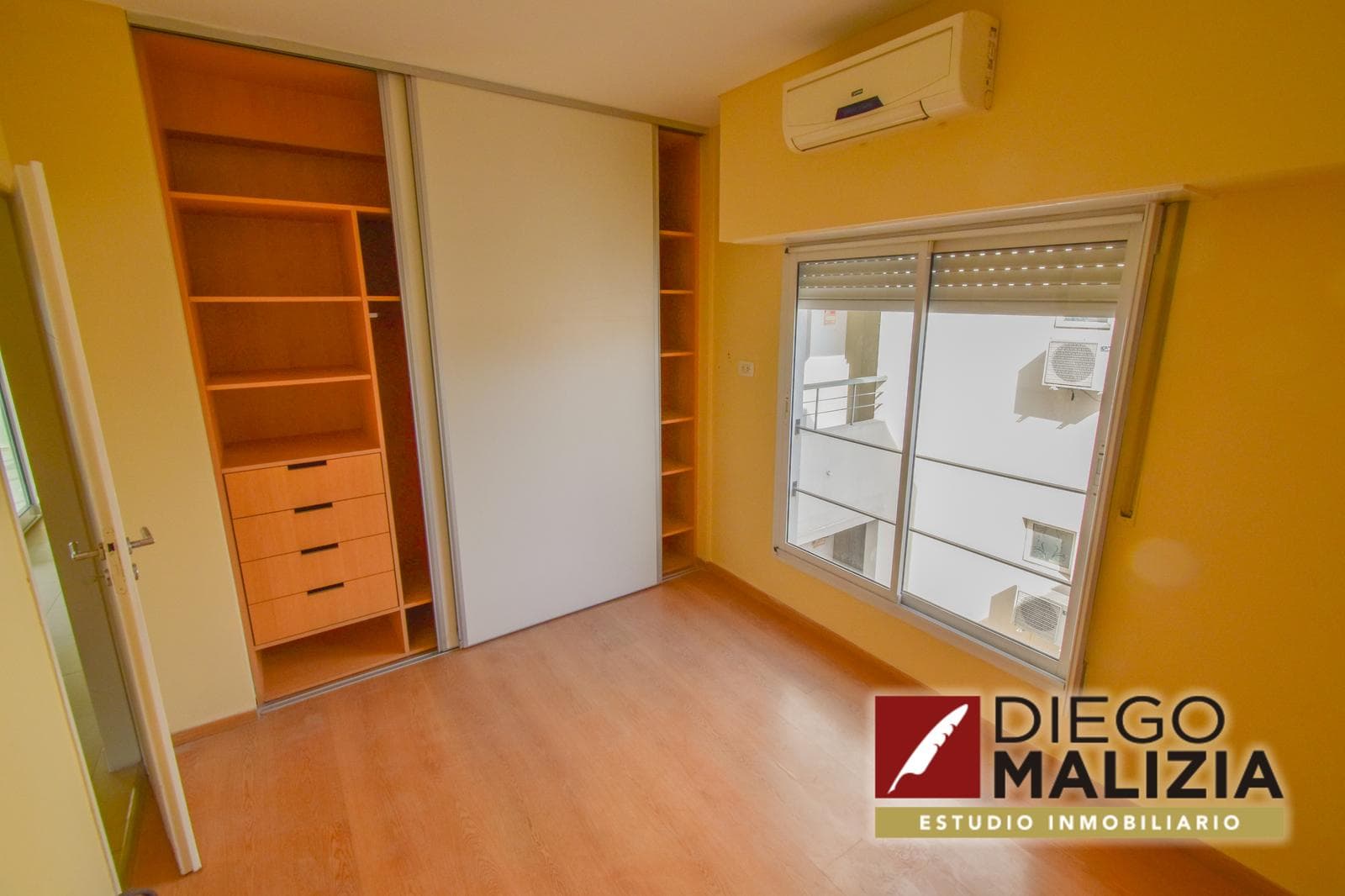 3-room apartment for sale with a barbecue and garage, Banfield