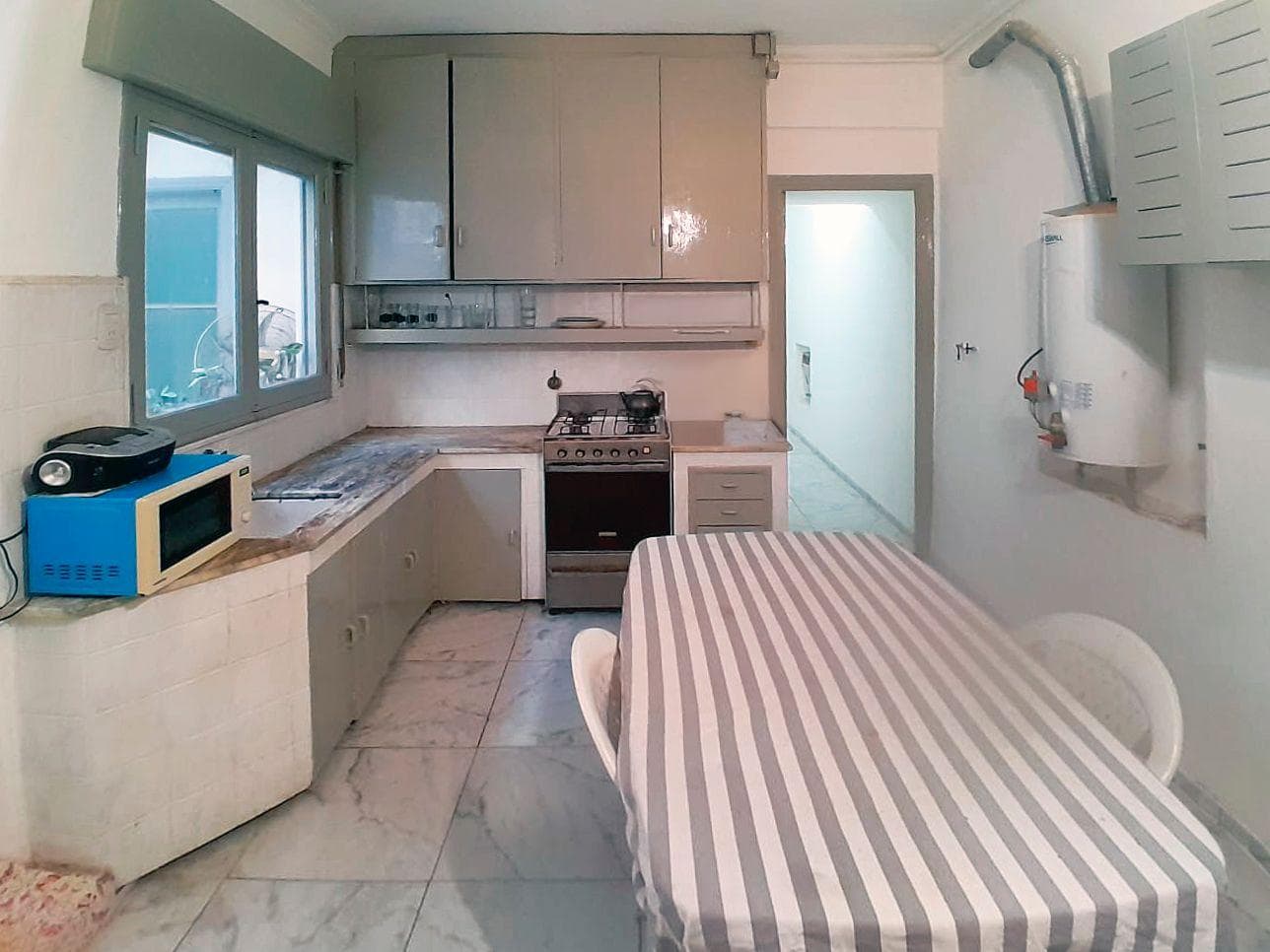 FOR SALE/EXCHANGE - Duplex - 1-story building with staircase - 2 patios and a balcony - Street-facing - Downtown, Rosario