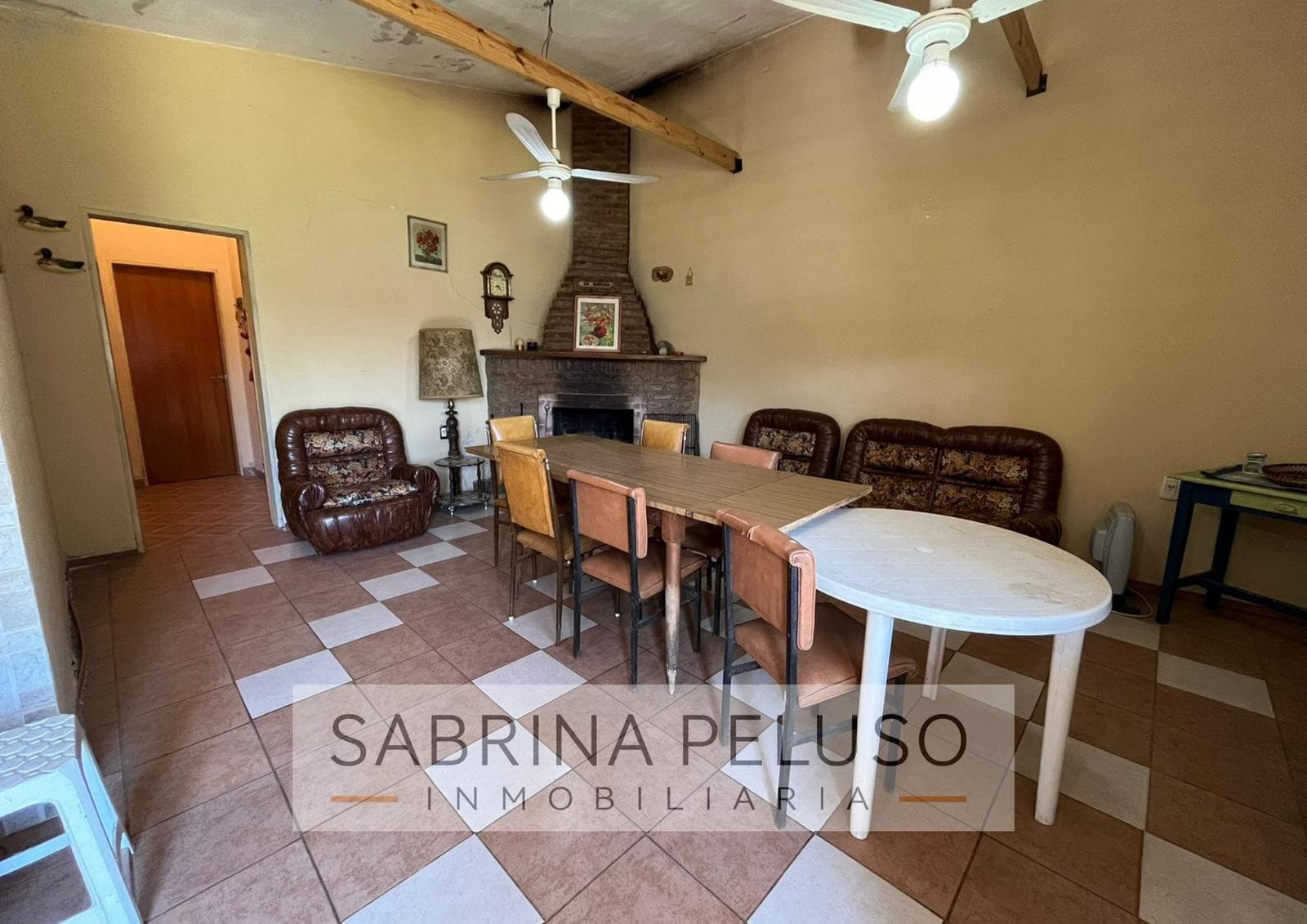 HOUSE FOR SALE IN LA REJA