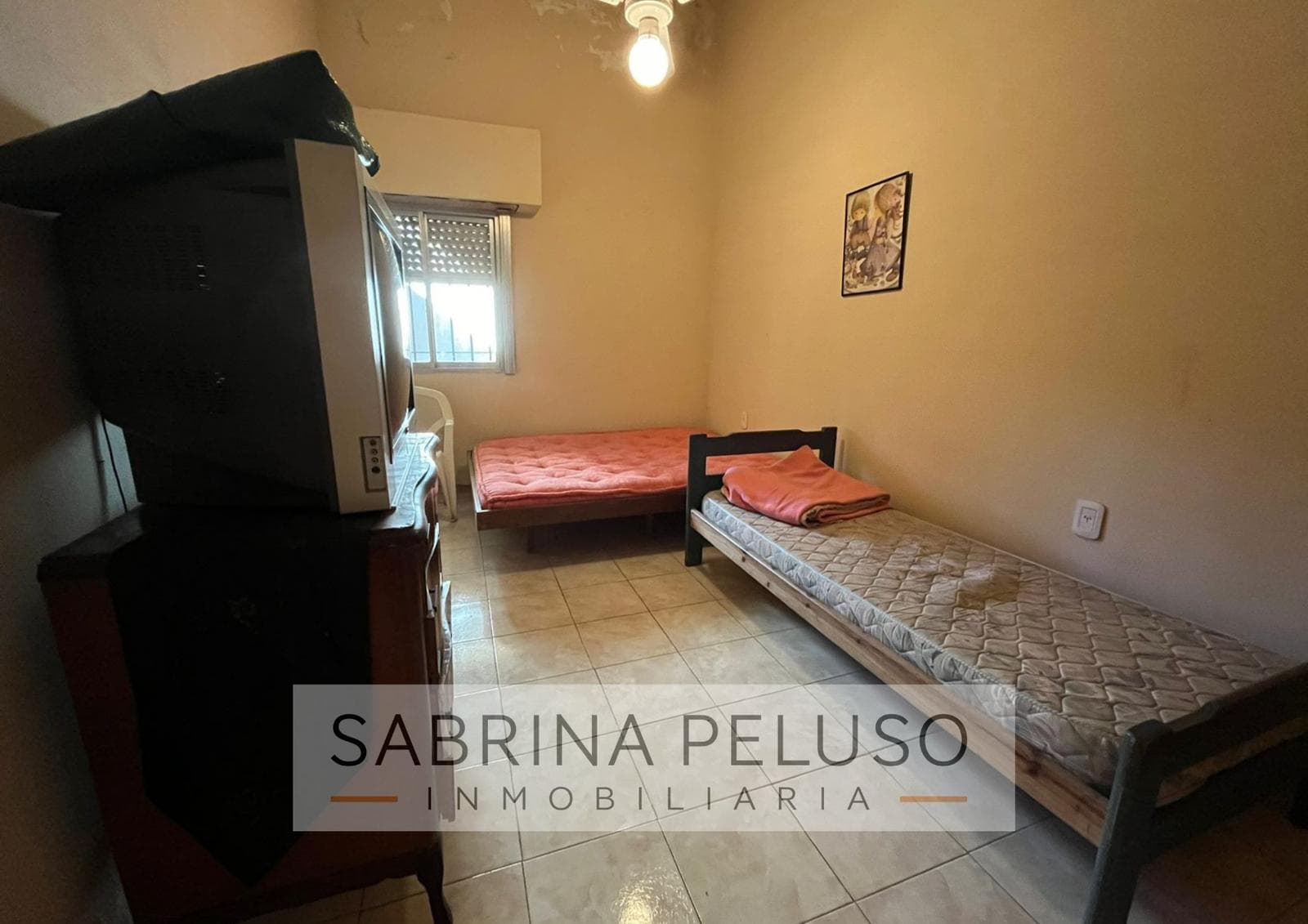 HOUSE FOR SALE IN LA REJA