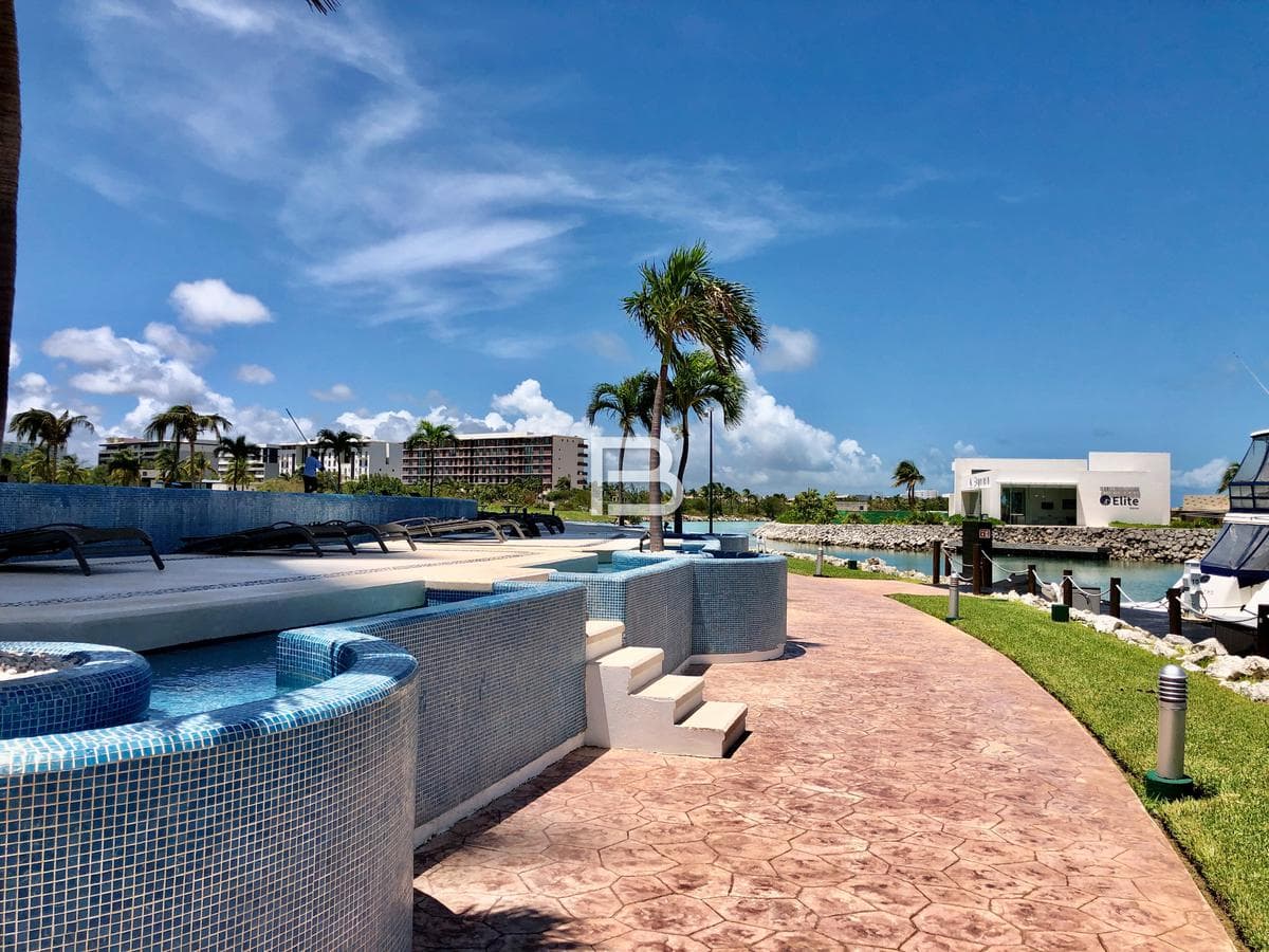 Apartment for Sale in Puerto Cancun