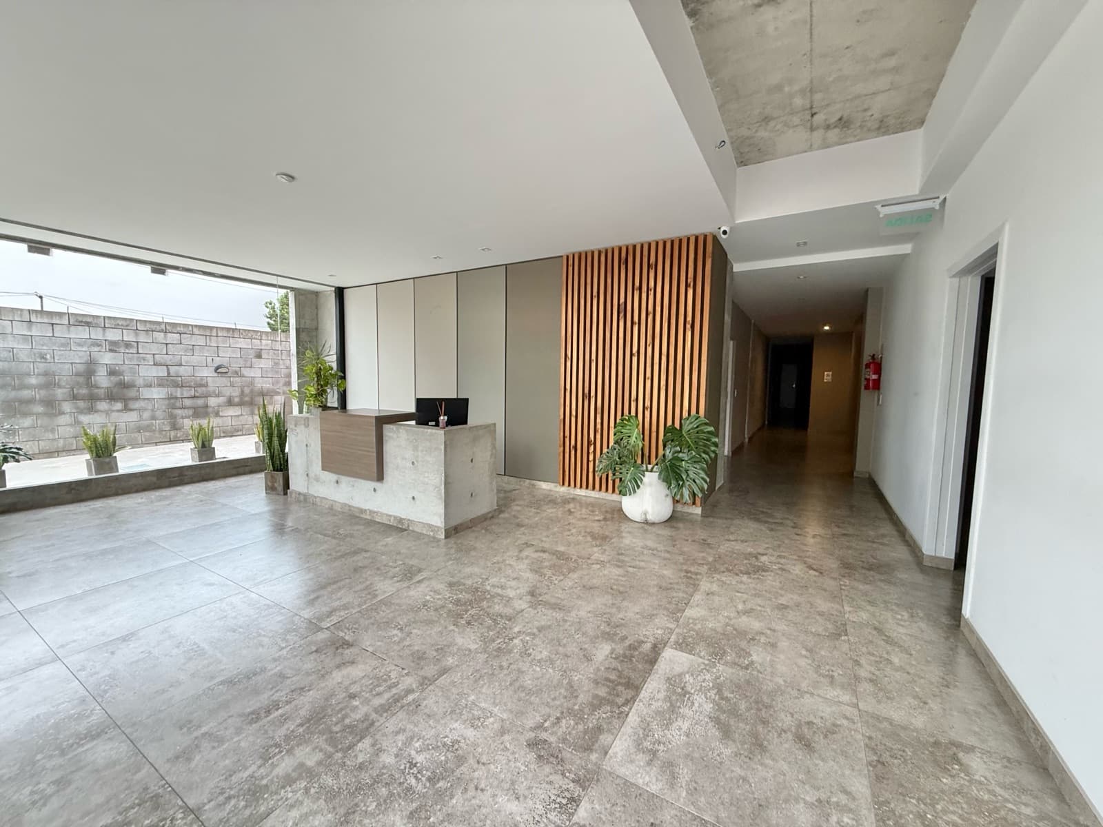 2-Room Apartment for Sale with Garage in North Ituzaingó
