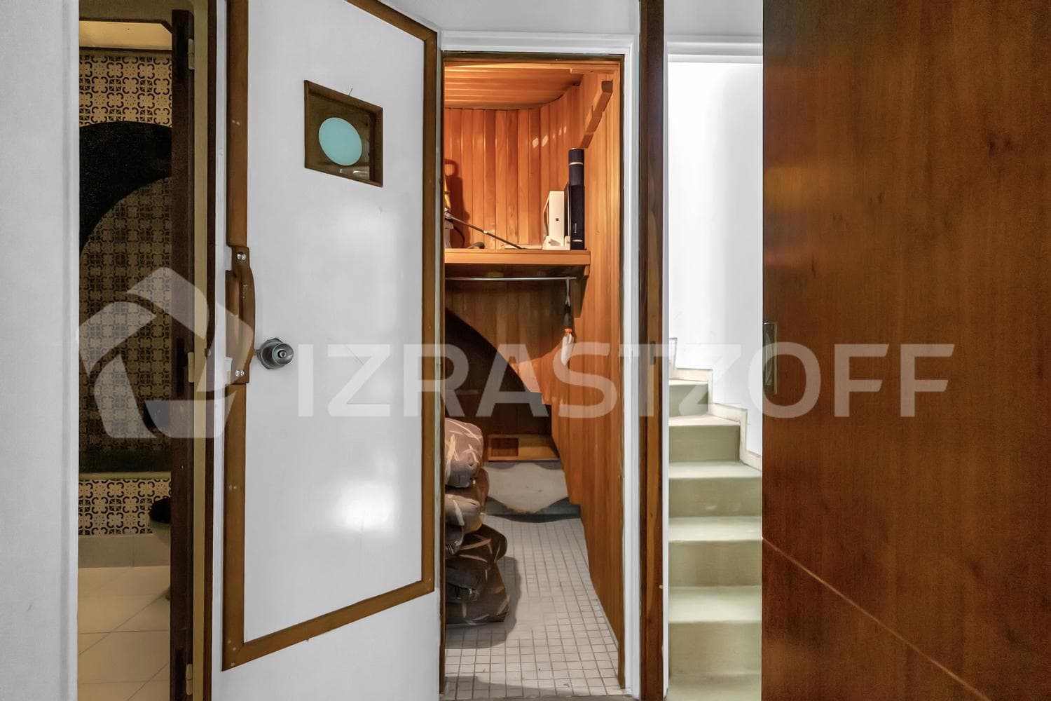 Triplex Apartment in Recoleta