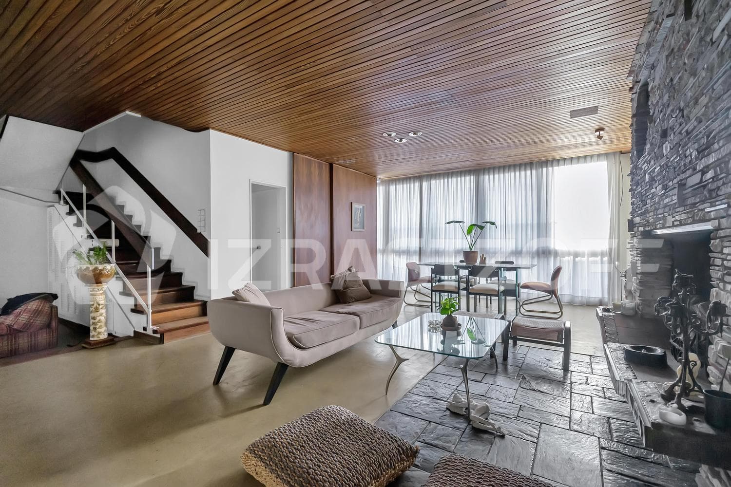 Triplex Apartment in Recoleta