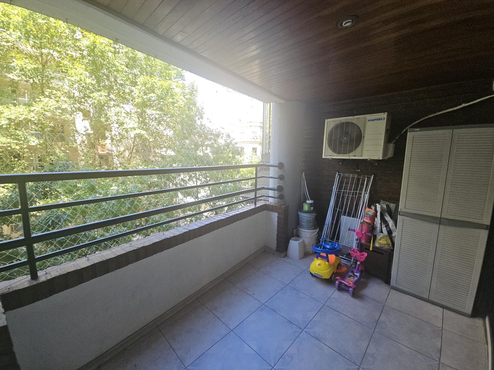 5-Room Apartment for Sale in Barrio Norte with Garage and Storage Room