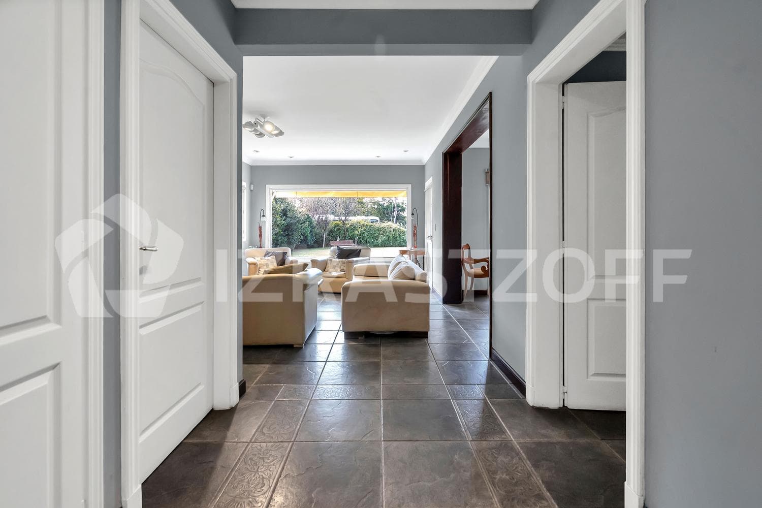 Venta Casa ideal para familia numerosa en Club De Campo Pueyrredon
