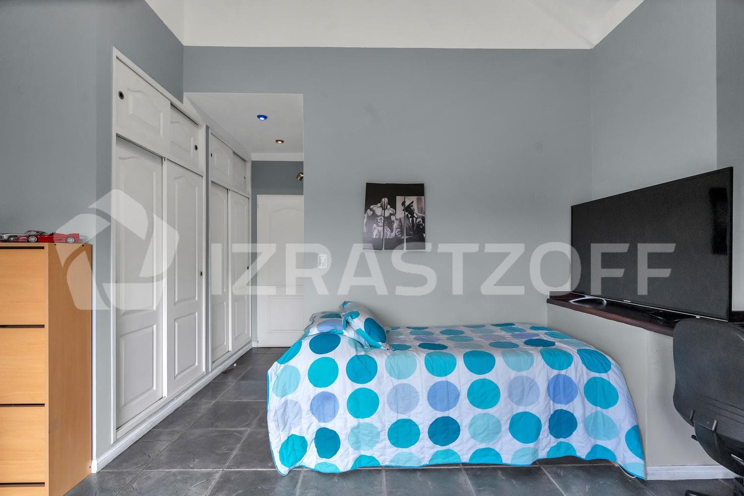 Venta Casa ideal para familia numerosa en Club De Campo Pueyrredon