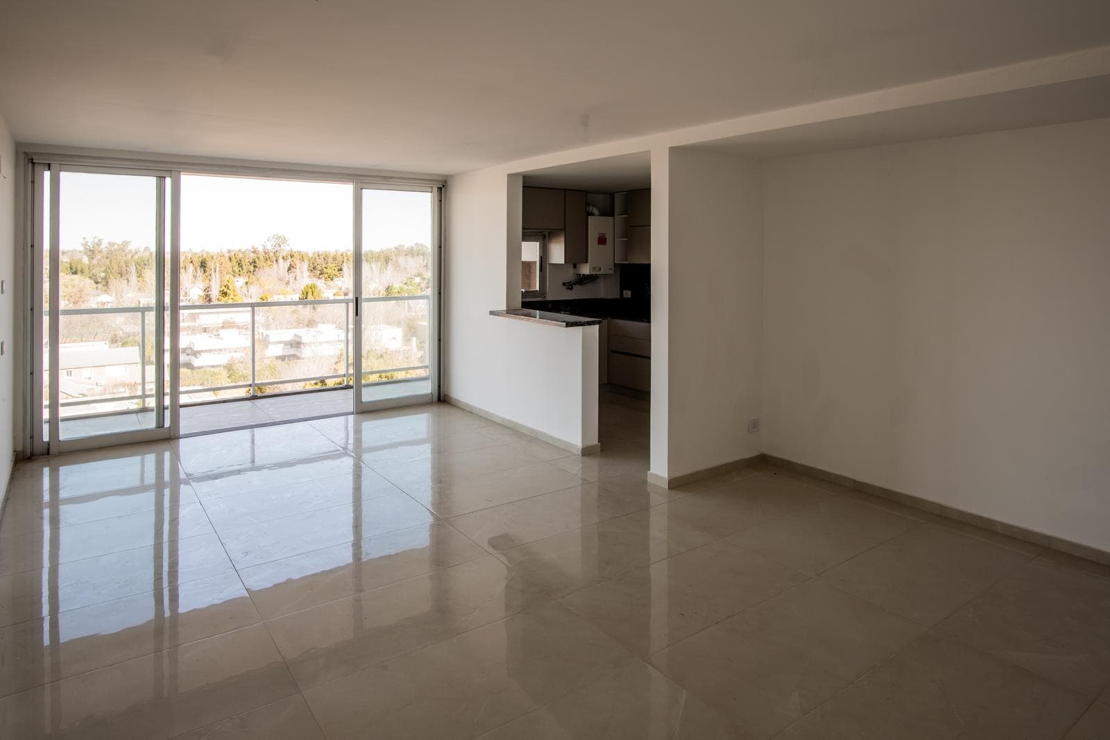 3-Bedroom Apartment with Double Garage at Fisherton View